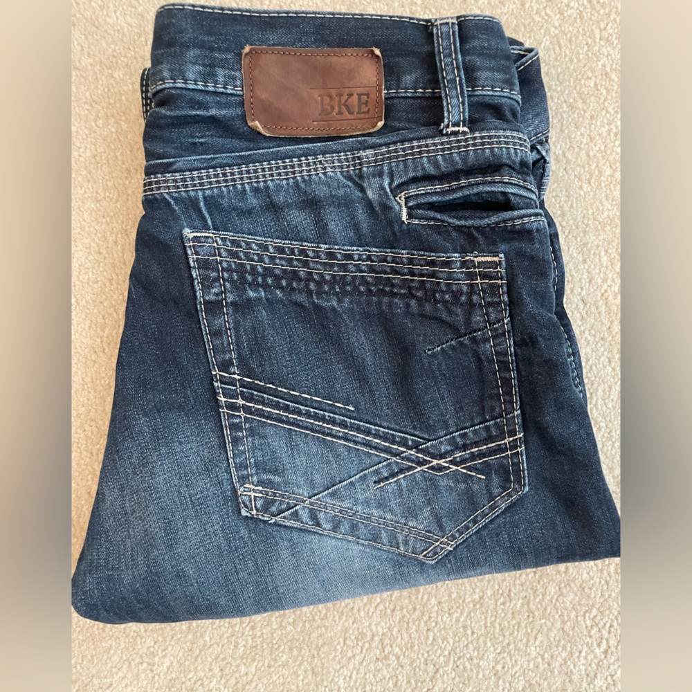 Buckle Jeans